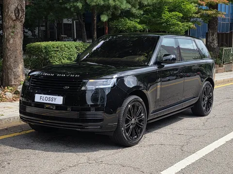 2023 Land Rover Range Rover P530 SV Long Wheel Base