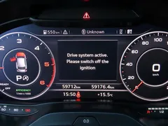2023 Audi Q2 35 TDI Premium, голубой — фото 9