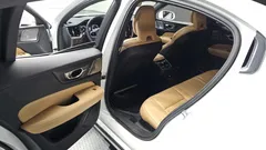 2021 Volvo S60 B5 Inscription, белый — фото 11