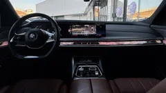 2023 BMW 7-Series 740d xDrive Design Pure Excellence — фото 7