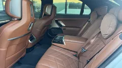 2023 BMW 7-Series 740d xDrive Design Pure Excellence — фото 16