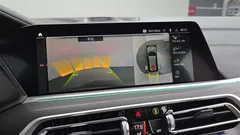 2022 BMW X7 xDrive 40i Design Pure Excellence 7-Seater, 연금색 — фото 18
