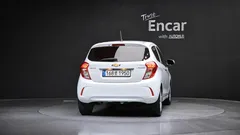2022 Chevrolet Spark Premier — фото 4
