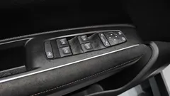 2023 Renault-KoreaSamsung QM6 2.0 LPe Premiere 2WD — фото 19