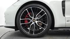 2021 Porsche Panamera 4.0 GTS, белый — фото 5