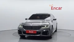 2021 BMW 7-Series 745e iPerformance M Sport, серый — фото 3