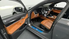 2021 BMW 7-Series 745e iPerformance M Sport, серый — фото 10