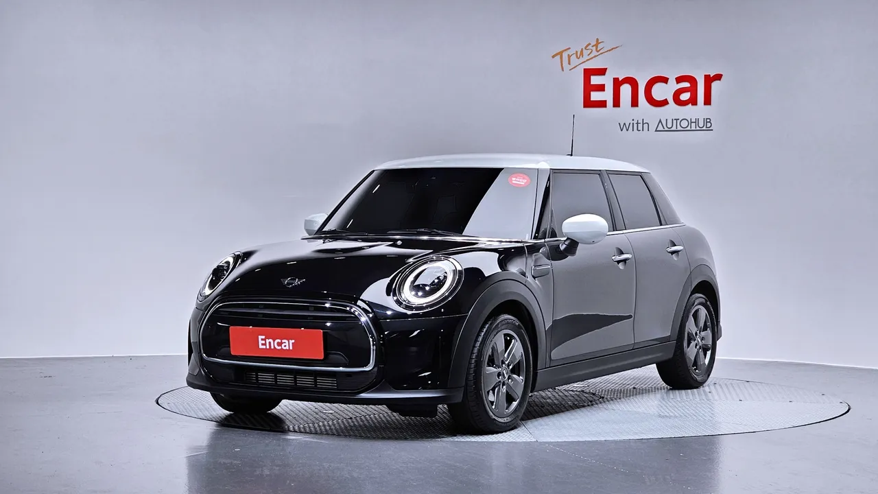 2023 Mini Cooper 5Door Classic