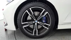 2023 BMW 3-Series 320i M Sport — фото 5