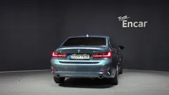 2021 BMW 3-Series 320i Luxury, синий — фото 4