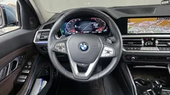 2021 BMW 3-Series 320i Luxury, синий — фото 13