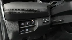 2022 Toyota Avalon 2.5 Hybrid, белый — фото 16