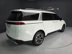 2023 Kia Carnival Diesel 9-Seater Prestige — фото 2