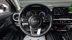 2022 Kia K3 1.6, белый — фото 16