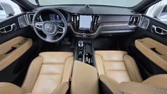 2022 Volvo XC60 B6 Inscirtion — фото 7