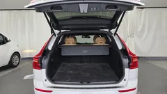 2022 Volvo XC60 B6 Inscirtion — фото 20