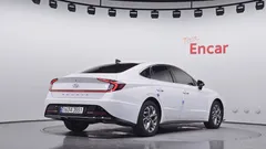 2022 Hyundai Sonata 2.0 — фото 2