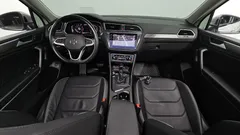 2023 Volkswagen Tiguan 2.0 TSI Prestige — фото 7