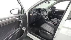 2023 Volkswagen Tiguan 2.0 TSI Prestige — фото 10