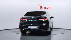 2023 BMW 7-Series 740d xDrive M Sport — фото 4