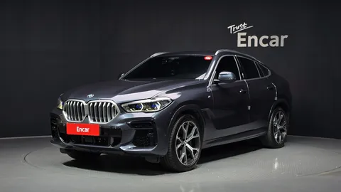 2022 BMW X6 xDrive40i M Sport