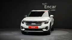 2023 Kia Seltos Gasoline 1.6 Turbo 4WD, белый — фото 3