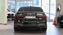 2022 BMW 7-Series 745e iPerformance M Sport — фото 4