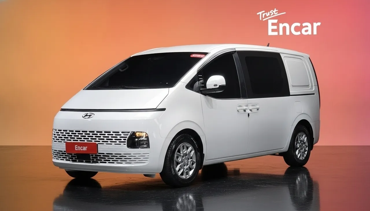 2022 Hyundai Staria Cargo 5-Seater