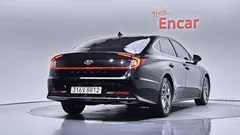 2022 Hyundai Sonata 2.0 — фото 2