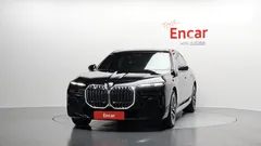 2023 BMW 7-Series 740i sDrive M Sport — фото 3