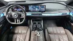 2023 BMW 7-Series 740i sDrive M Sport — фото 7
