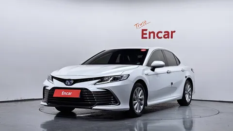 2023 Toyota Camry 2.5 LE Hybrid