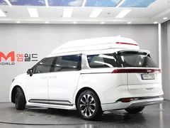 2023 Kia Carnival Gasoline 9-Seater Hi-Limousine — фото 4