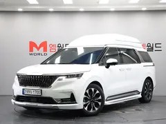 2023 Kia Carnival Gasoline 9-Seater Hi-Limousine — фото 13