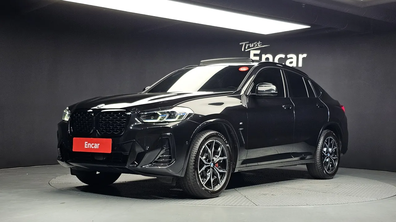 2023 BMW X4 xDrive20i M Sports Pro