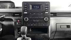 2022 Hyundai Staria Cargo 5-Seater — фото 15