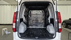 2022 Hyundai Staria Cargo 5-Seater — фото 20