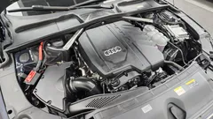 2022 Audi A4 40 TFSI Premium — фото 6