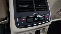 2022 Audi A4 40 TFSI Premium — фото 19