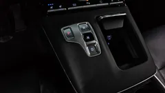 2022 Hyundai Grandeur 3.0 LPi Rent Car — фото 9