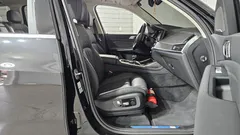 2022 BMW X7 xDrive 40i Design Pure Excellence 7-Seater — фото 12