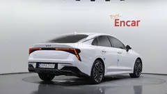 2024 Kia K5 1.6 Turbo, белый — фото 2