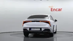 2024 Kia K5 1.6 Turbo, белый — фото 4