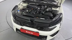 2024 Kia K5 1.6 Turbo, белый — фото 6