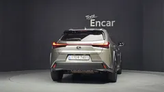 2023 Lexus UX 2.0 2WD, 연금색 — фото 4