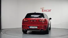 2023 Mini Clubman JCW, красный — фото 4