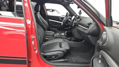 2023 Mini Clubman JCW, красный — фото 11