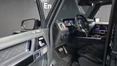 2022 Mercedes-Benz G-Class AMG G63 Manufaktur — фото 10
