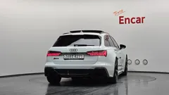 2021 Audi RS6 4.0 TFSI Quattro Avant, белый — фото 4