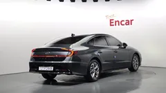2022 Hyundai Sonata 2.0 — фото 2